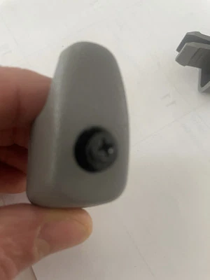 1999-2007 Ford F250 F350 F450 Excursion задний хедлайнер пальто крюк (1) серый винт - Изображение 1 из 3