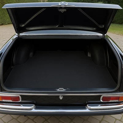 Alfombrilla de maletero negra a medida para Mercedes W108 sedán - ajuste y acabado clásico Foto 1 de 4
