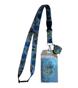 Harry Potter Hogwarts Cordón Identificación Casa Gris Escudos Insignia Portatarjetas NUEVO NUEVO CON ETIQUETAS - Imagen 1 de 3