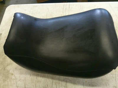 Selim dianteiro do banco do motorista 1985-1989 Kawasaki Ninja 600 ZX600A - Imagem 1 de 4