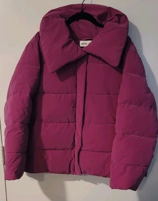 Ava & Viv 短 Puffer 夹克女式 1X Berry 紫色粉色拉链前绗缝保暖 — 第 1/4 张图片