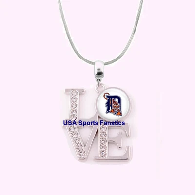 MLB - Detroit Tigers 925 Sterling Silver Team Love Necklace With Rhinestones - Image 1 of 2
