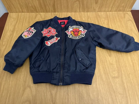 Vtg Gap Chicago Bulls 90’s Kids Boys Basketball Bomber Jacket Coat Size Small Cover