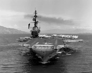 "US Navy CV-41 USS Midway 1945-1992 Foto (8"" x 10") - Bild 1 von 1