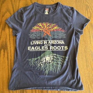 “Living in Arizona with Eagles Roots” Women’s T-Shirt NFL Philidelphia Size M - Picture 1 of 3