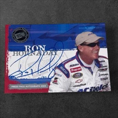 Ron Hornaday PACK PULLED NASCAR CHAMP HOF signed card 2004 PRESS PASS AUTHENTICS - Image 1 of 2