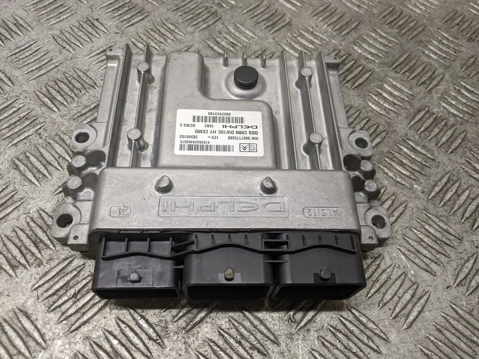 Peugeot 508 Rxh Hybrid Mk1 Estate 5 puertas 2010-2018 Ecu (motor) 9667175380 Foto 1 de 4