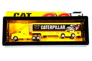 1997 Matchbox CAT NASCAR David Green Caterpillar Tractor Trailer Transporter - Picture 1 of 8