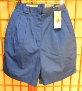 Izod Club womans shorts sz 4 NWT blue - Picture 1 of 3
