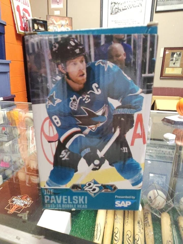 Joe Pavelski San Jose Sharks Bobblehead NIB 2015/16 SGA Cover