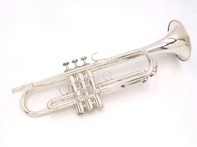 YAMAHA YTR-734 Used Trumpet - Image 1 of 4