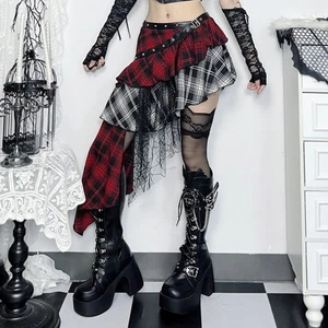 Gonne donna gotiche punk asimmetriche a quadri pizzo patchwork irregolari mini moda - Foto 1 di 18