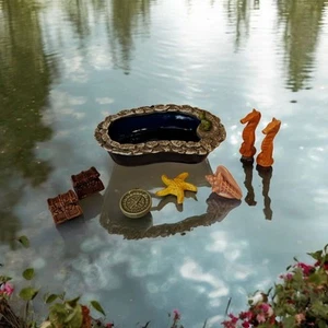Fairie Garden Stagno Trinkets Rana Cavalluccio Marino Tesoro Scrigno Stella Pesce Bussola Conchiglia - Foto 1 di 13