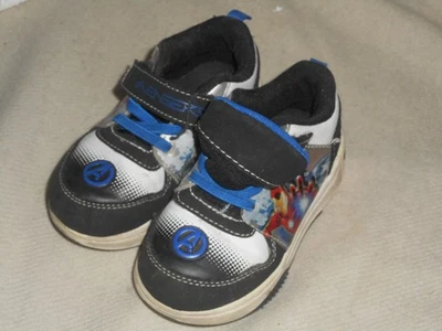 Кроссовки детские Marvel Avengers размер 8 Iron Man Captain America - Изображение 1 из 4