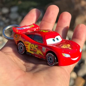 Lightning McQueen Keychain Disney Pixar Cars 2 Keyring Accessories Mini Car - Bild 1 von 7