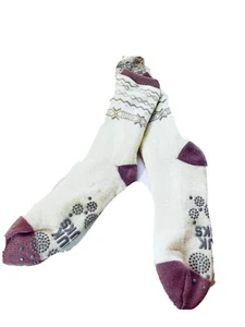 Women's Red Blended Muk Luks Cabin Socks ivory OSFM - Picture 1 of 5
