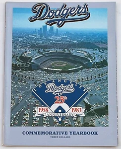 Anuario de béisbol 1983 de los Dodgers de Los Ángeles - Imagen 1 de 1