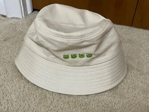 Cute Cartoon Green Frog Embroidered Summer Bucket Hat - Picture 1 of 8