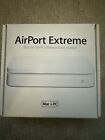 Apple AirPort Extreme Router (MA073LL/A)