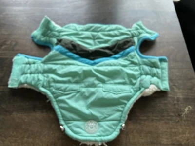 GF Pet 狗狗外套弹性贴合 L 码柔软抓绒衬里蓝色/黑色/Aqua — 第 1/4 张图片