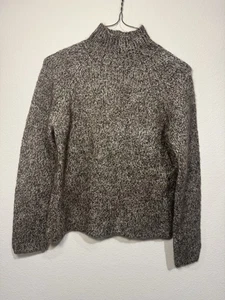Suéter Ann Taylor Talla Mediana Gris Hecho en Macao - Imagen 1 de 6