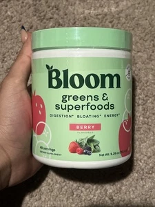 Baya en polvo Bloom Nutrition Greens & Superfoods (48 porciones, 9,2 OZ) caducidad 25/11 - Imagen 1 de 1