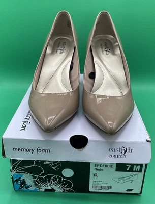 Zapatos de salón East 5th para mujer 7M Debbie beige nude tacones punta espuma viscoelástica Foto 1 de 4