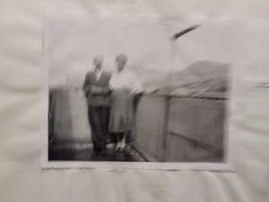 AZ826 photo circa 1951 couple Dehoucke - Picture 1 of 1