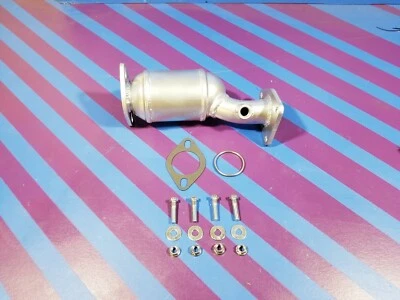 Se adapta a convertidores catalíticos D/S Nissan NV1500/2500/3500 02-17 Foto 1 de 2