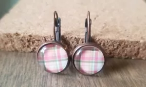 Plaid earrings, Peach Green, Copper Dangle Leverback art print cabochon - Picture 1 of 4