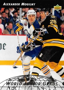 1992-93 Upper Deck World Junior Grads #WG18 Alexander Mogilny - Picture 1 of 2