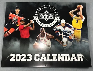 Memorabilia oficial 2023 de la cubierta superior calendario deportivo Gretzky Tiger Woods McDavid - Imagen 1 de 2