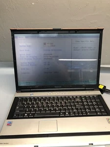Toshiba Satellite M65-S809 17" Intel Celeron 512MB READ - Picture 1 of 8