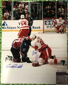 DARREN McCARTY CLAUDE LEMIEUX SIGNED 16X20 WINGS DROPPING HIM FOR DRAPES V2 JSA - Picture 1 of 2