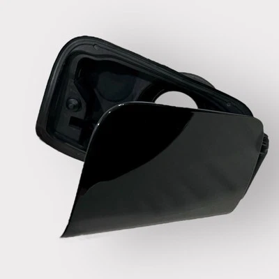 Tapa de puerta de gas de llenado de combustible OEM 11-16 BMW 528i 535i 550i F10 con tapa negra USADA Foto 1 de 4