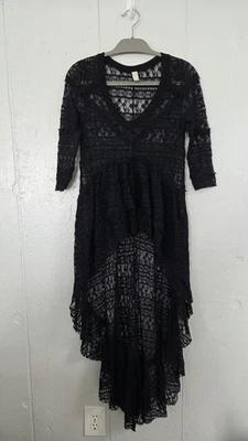 Vestido Intimately Free People Negro Encaje Dobladillo Asimétrico Volantes XSmall Gótico Foto 1 de 4