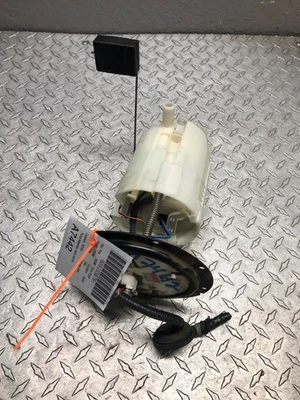 Bomba de combustible LEXUS LS460 07 08 09 10 11 12 13 14 15 16 17 Foto 1 de 4