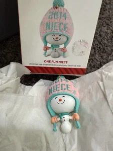 Hallmark One Fun Niece Snow Girl with Knitted Hat 2014 Keepsake Ornament  NIB - Picture 1 of 6