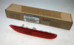 Original Nissan retro-reflector right for Infiniti Q30 Leaf Qashqai II X-Trail I - Picture 1 of 5