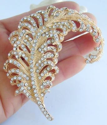 Pretty Feather Brooch Pin Pendant Rhinestone Crystal BP05065 - Image 1 of 2