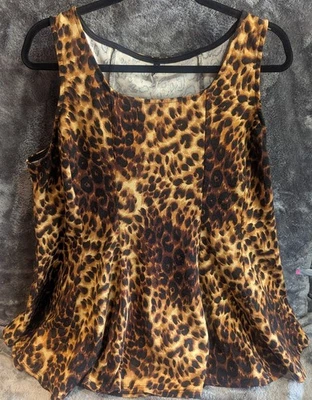 Iris Design Cheetah 印花喇叭背心女式 2XL 码 — 第 1/4 张图片