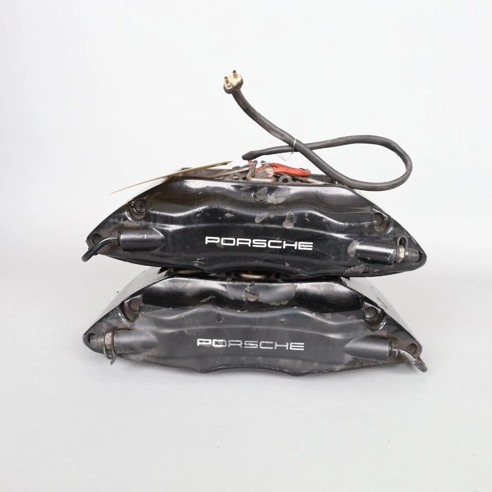 Juego de pinzas de freno delanteras Porsche 911 993 1995-1998 par Brembo OEM usadas Foto 1 de 4