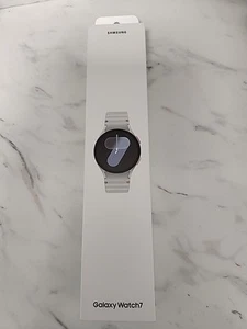 Samsung Galaxy Watch 7 40mm 44MM WiFi / Bluetooth Aluminiowy smartwatch UżywanyEUC - Zdjęcie 1 z 7