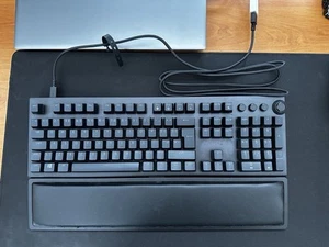 Razer BlackWidow V3 Pro Wireless Gaming Keyboard Mechanical - UK Layout - Photo 1/8