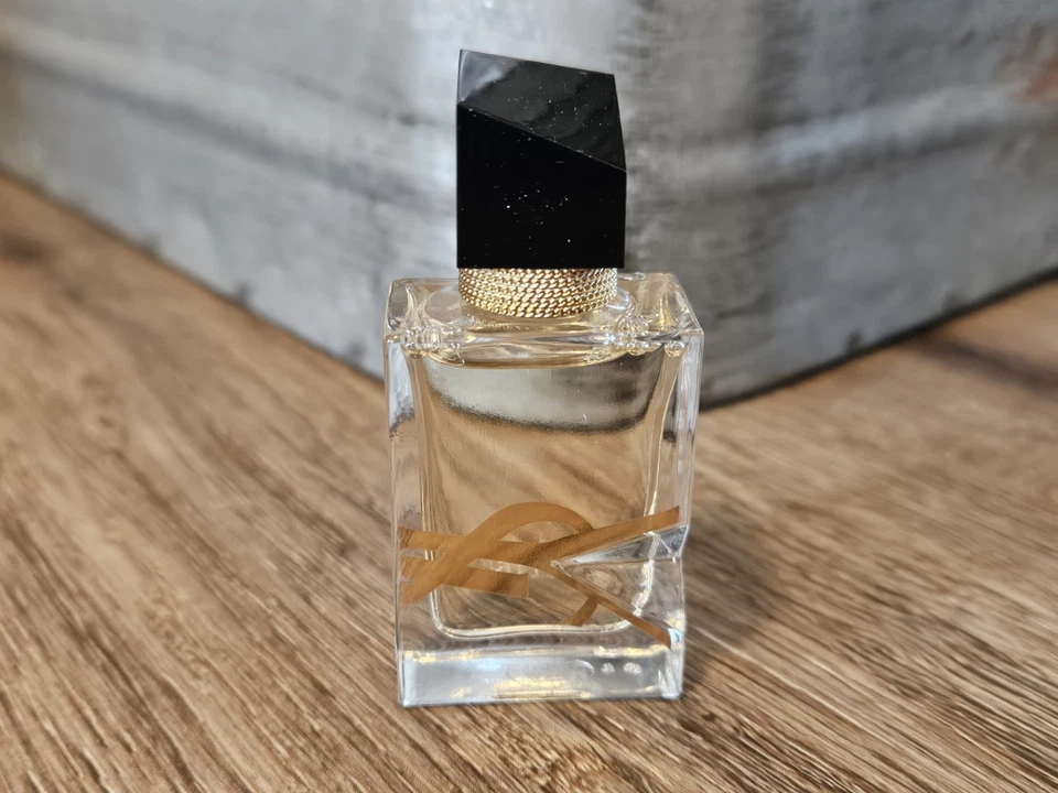 Perfume Yves Saint Laurent Libre .25 fl oz nuevo en caja Foto 1 de 1
