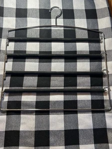 Juego de 3 organizadores de armario de 4 niveles de metal para colgar pantalones uno es un falto. - Imagen 1 de 7