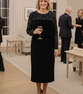 Diane Von Furstenberg DVF Vintage USA Black Velvet Burnout Maxi Dress Size L - Picture 1 of 9