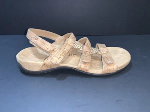 VIONIC Women’s Amber Adjustable Ortha heel Sandal Gold Cork Tile Bead Size 6 - Picture 1 of 9