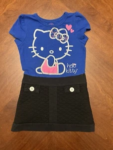 Vestido Hello Kitty Sanrio para niñas pequeñas talla 2T - Imagen 1 de 5