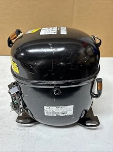 Emerson Copeland RST97C1E Hermetic Compressor, 230V, 3-Phase, RST97C1E-TA5-202 - Picture 1 of 14